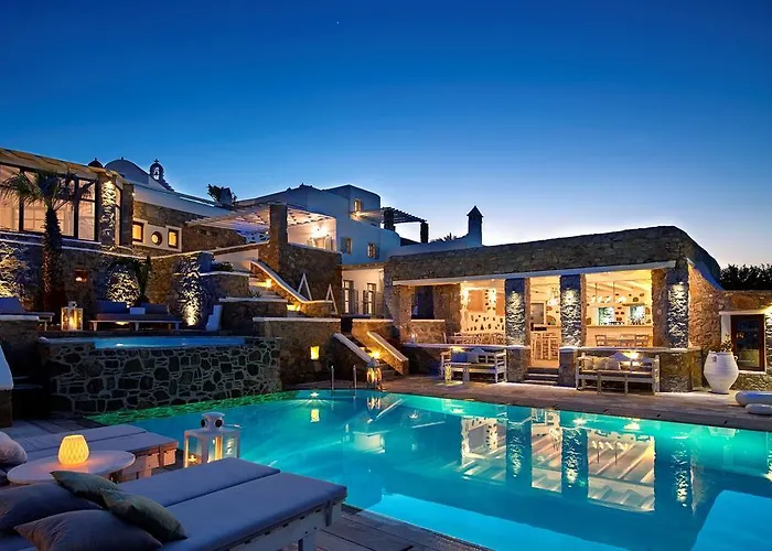 Leonis Summer Houses