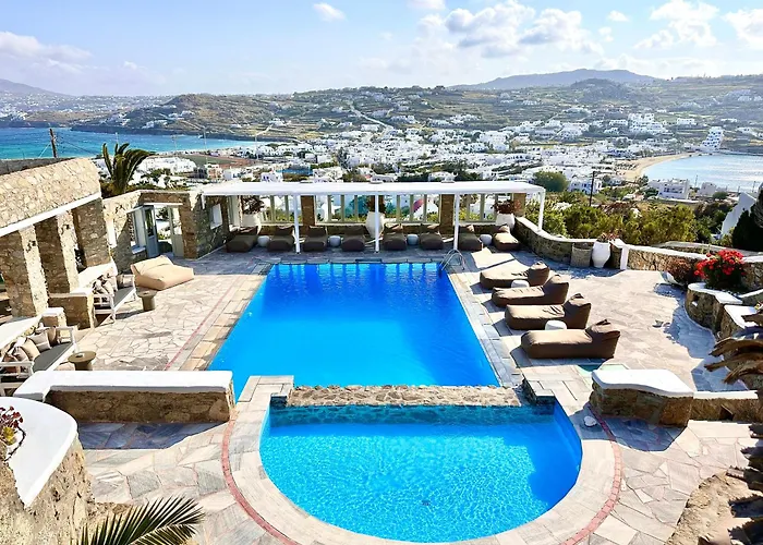 Leonis Summer Houses